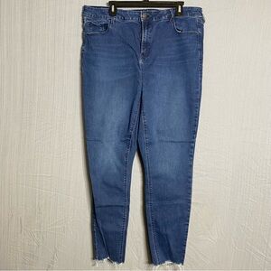 Old Navy Women's Cropped Blue Jeans